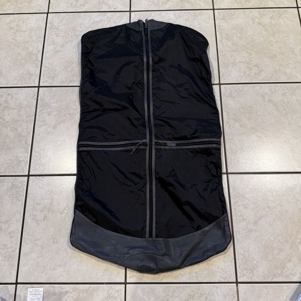 Tumi Deluxe Black Leather Garment Bag